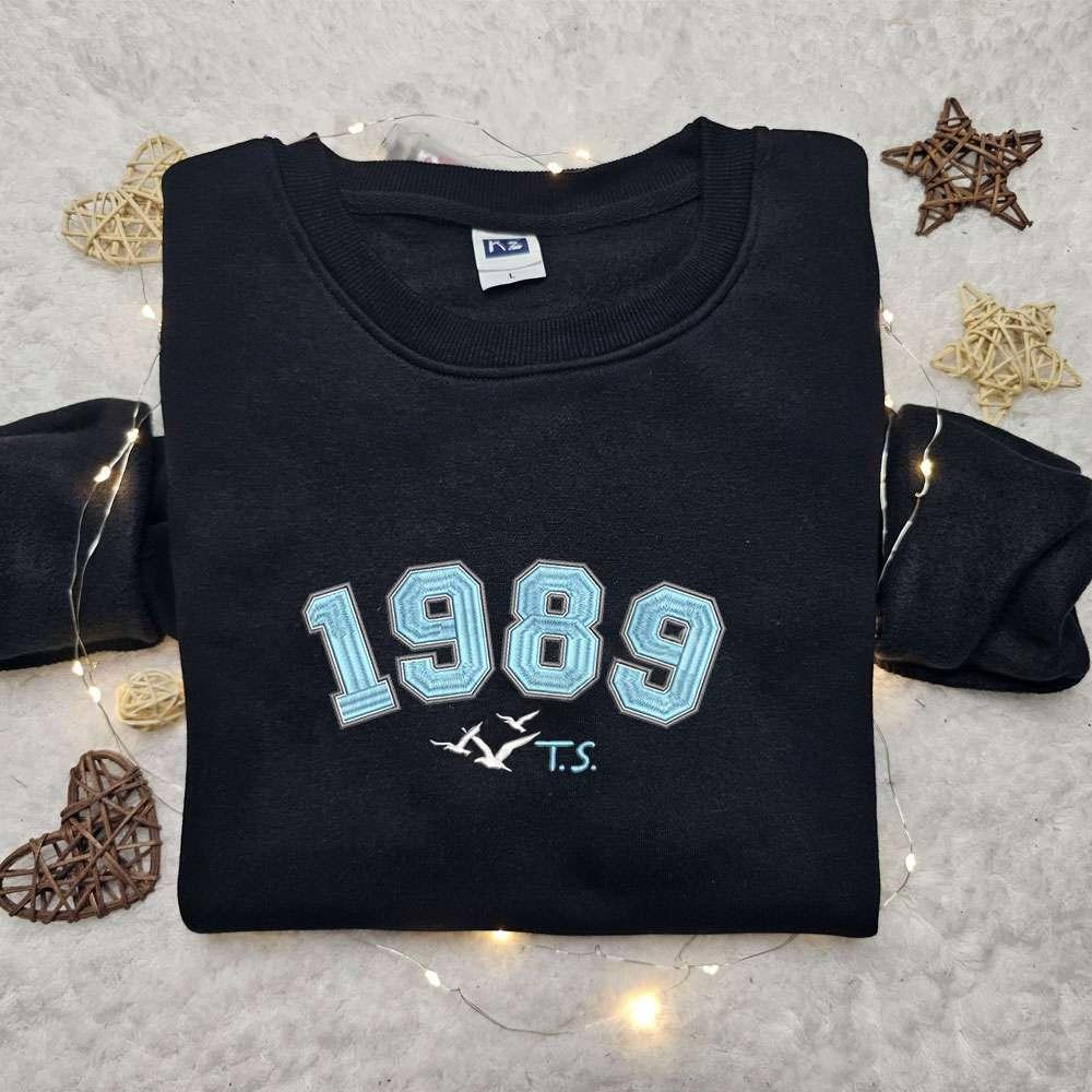 1989 Taylors Version Embroidered Shirt Celebrity Embroidered Hoodie Best Gift For Fans