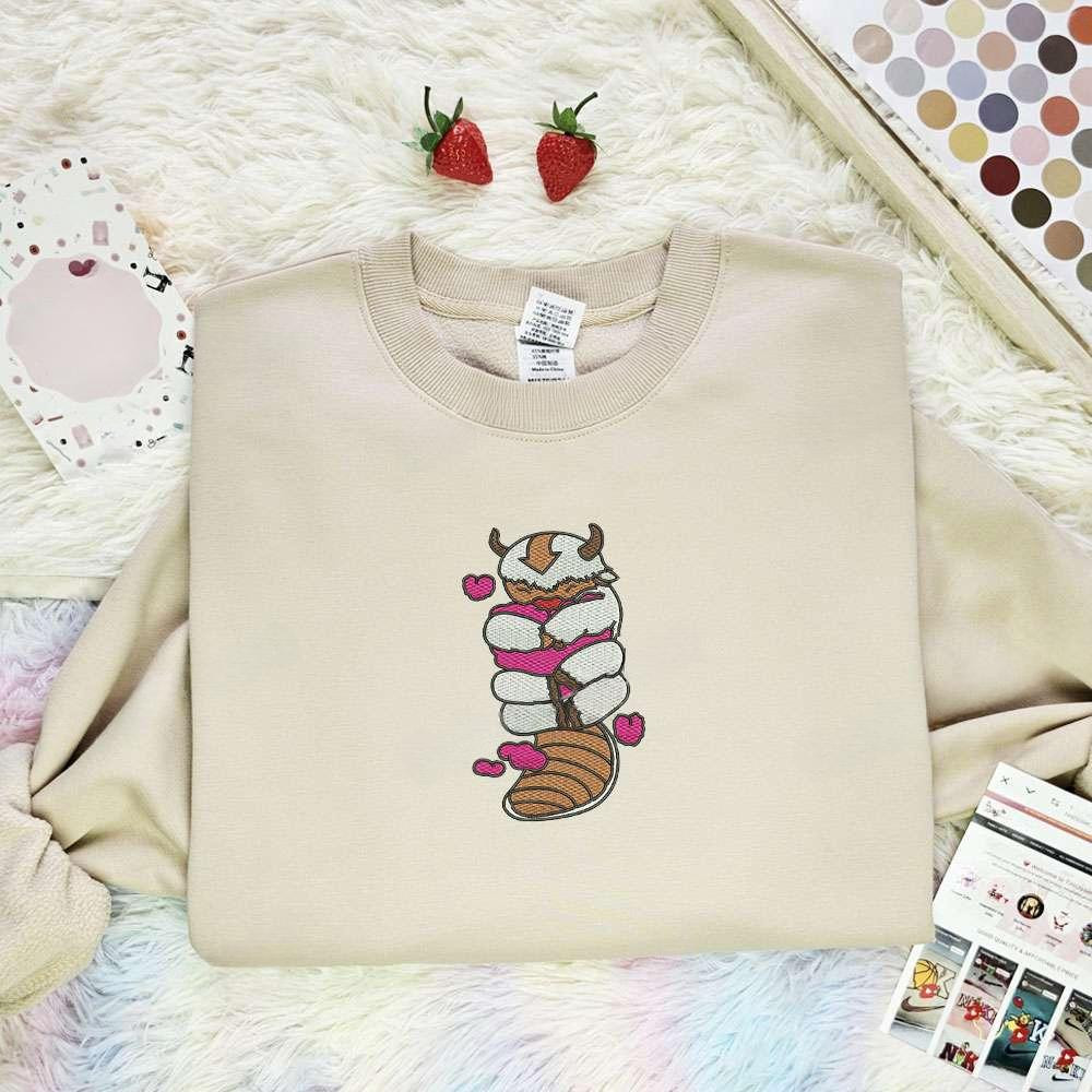 Appa Hearts Avatar The Last Airbender Anime Embroidered Shirt , Anime Embroidered T-shirt Sweatshirt Hoodie, Inspired Anime Movie, Best Gift for Anime Fans
