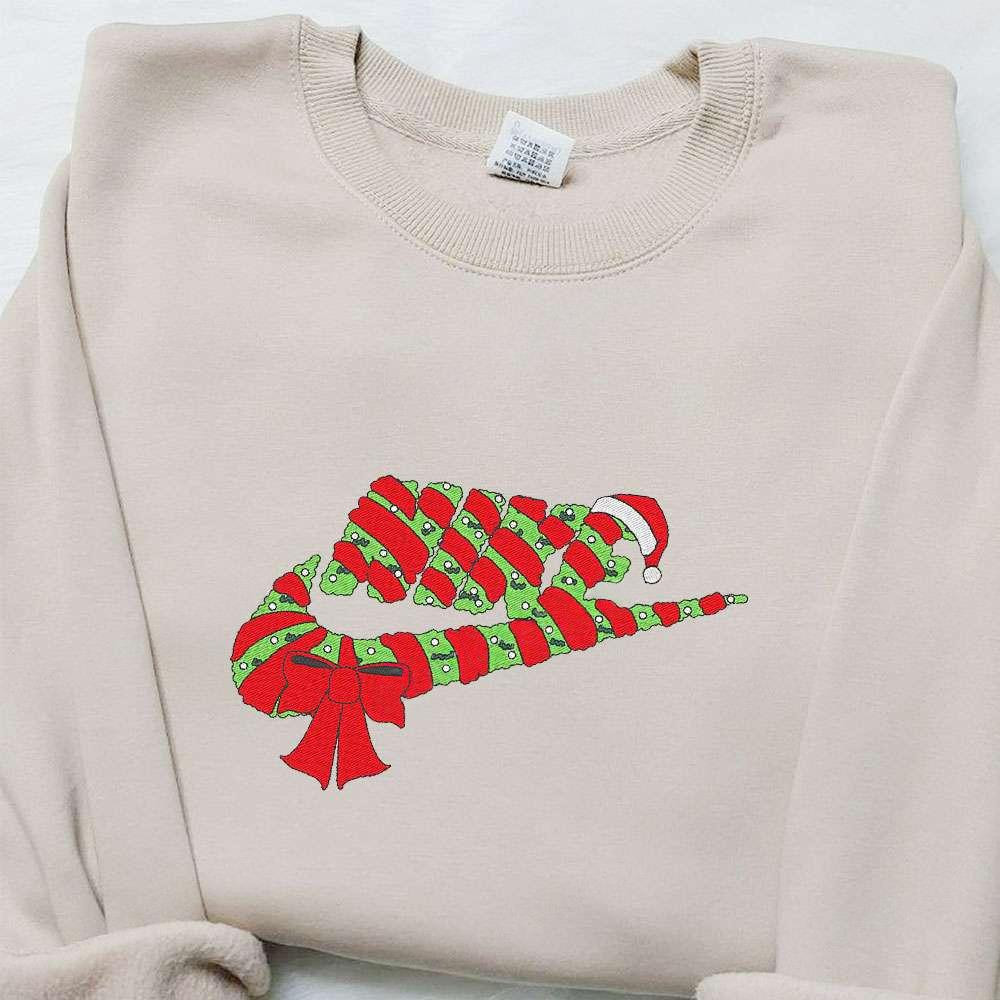 Christmas Wreath x Nike Embroidered Sweatshirt Nike Inspired Embroidered Shirt Best Christmas Gift Ideas
