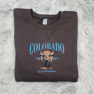 Colorado Embroidered  Crewneck - Rocky Mountain National Park Embroidered shirt - Bison Crew - Unisex Crewneck Sweatshirt - T-Shirt - Hoodie