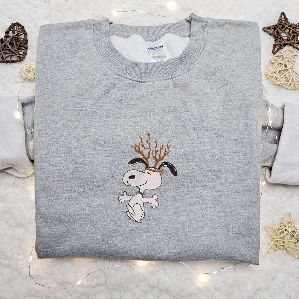 Snoopy Reindeer Antlers Embroidered Shirt The Peanuts Cartoon Embroidered Hoodie Best Christmas Gifts For Family